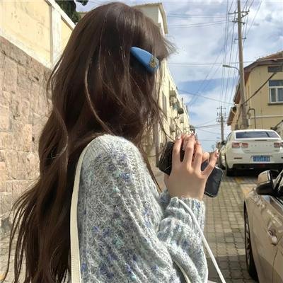 搭车遇狼惊魂记